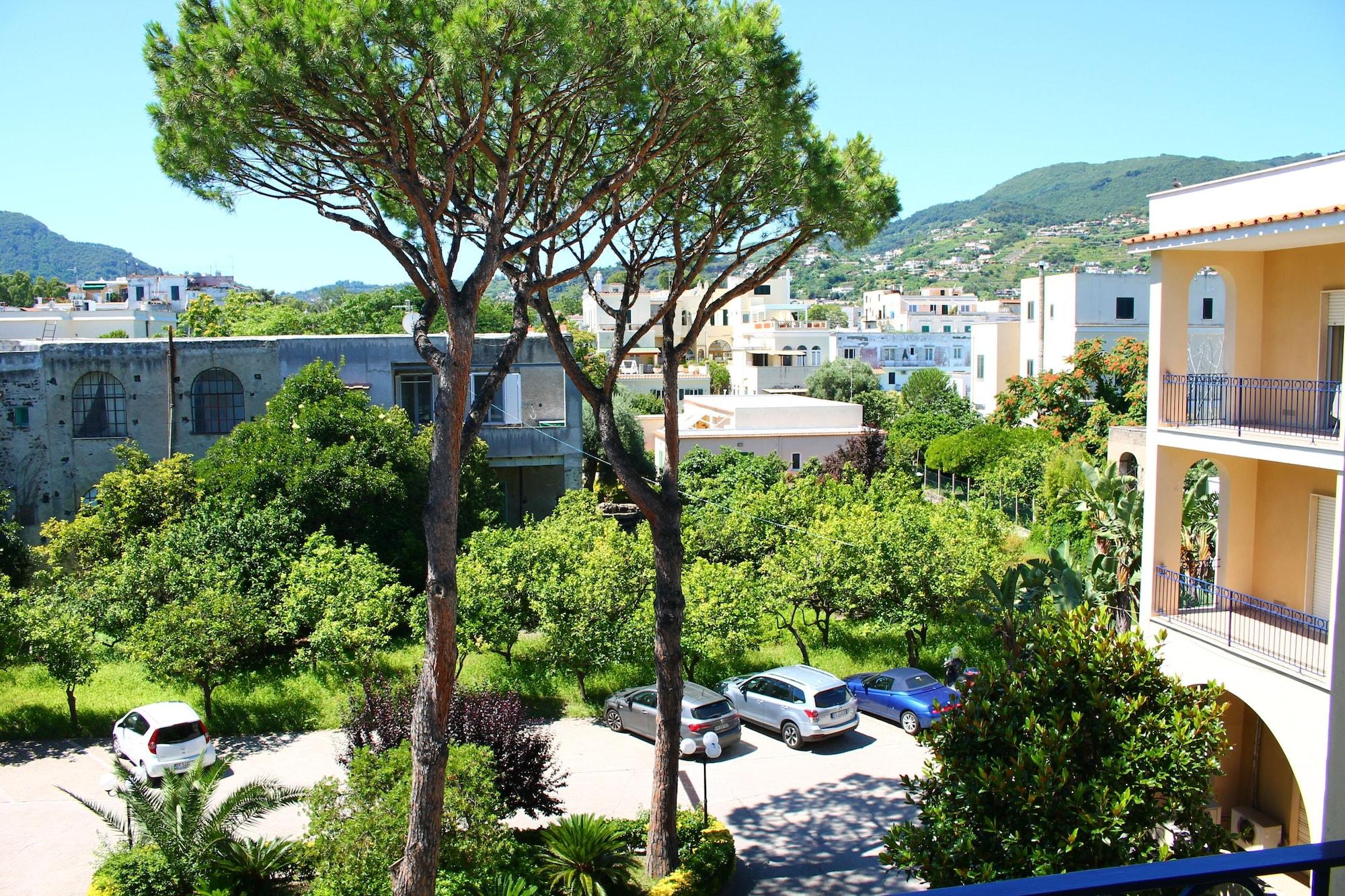 Hotel Terme Alexander Искья Экстерьер фото