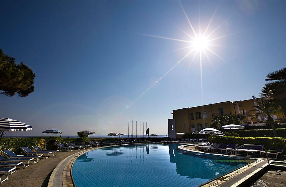 Hotel Terme Alexander Искья Экстерьер фото