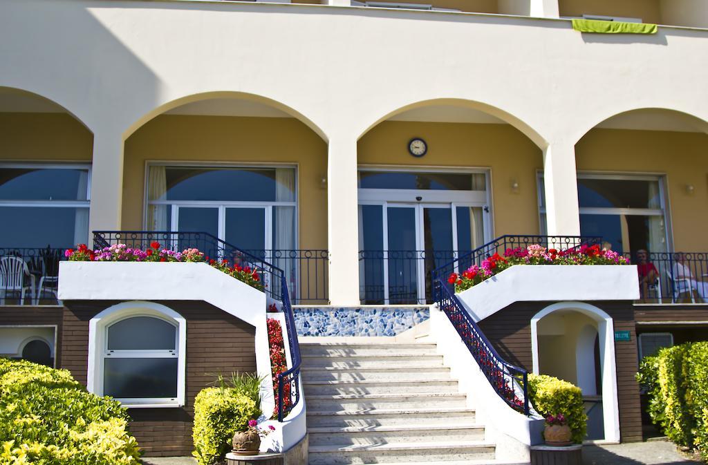 Hotel Terme Alexander Искья Экстерьер фото