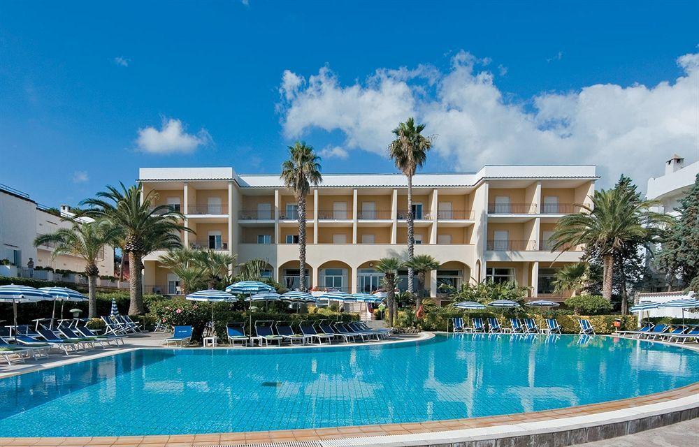 Hotel Terme Alexander Искья Экстерьер фото