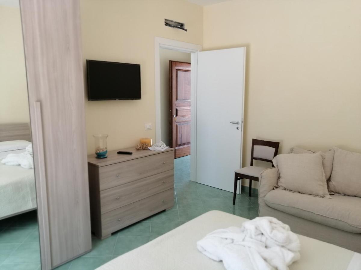 Hotel Terme Alexander Искья Экстерьер фото